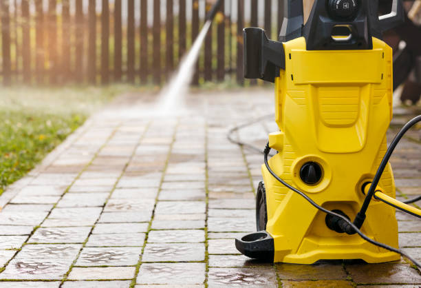 Best Sign and Awning Cleaning  in Edgerton, WI